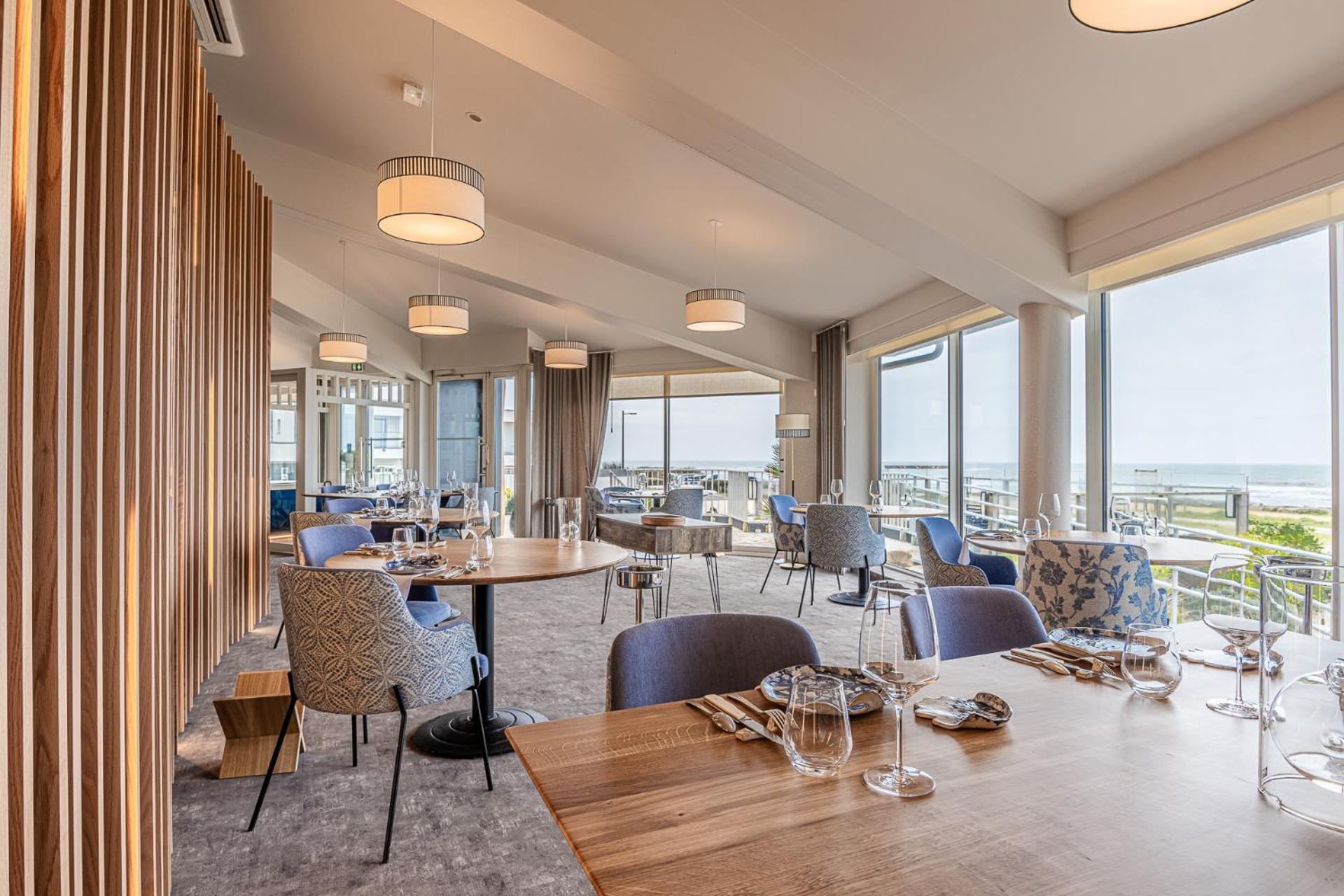 Logis Hotellerie Les Brisants , Restaurant J M Perochon Bretignolles-sur-Mer Bagian luar foto