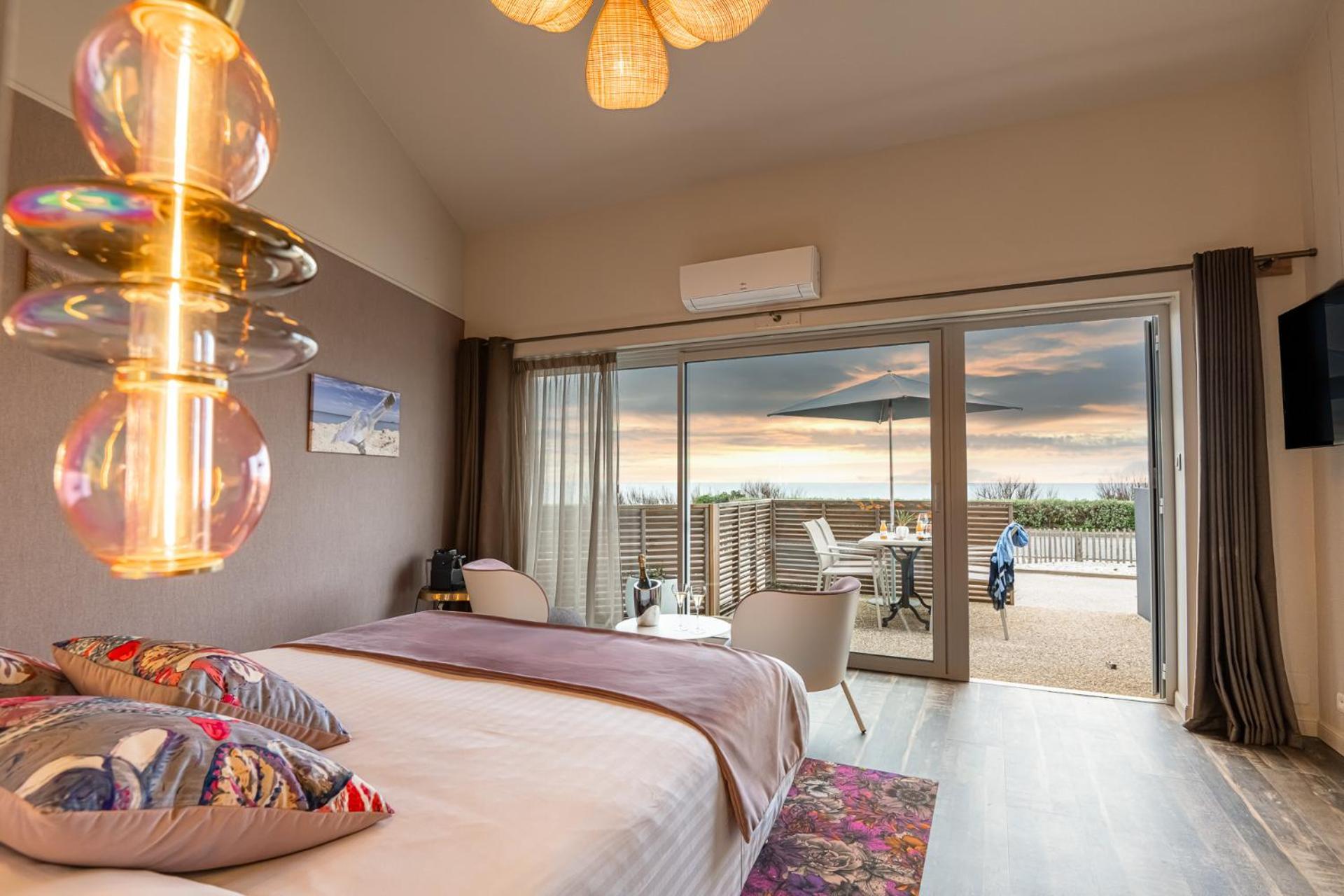 Logis Hotellerie Les Brisants , Restaurant J M Perochon Bretignolles-sur-Mer Bagian luar foto