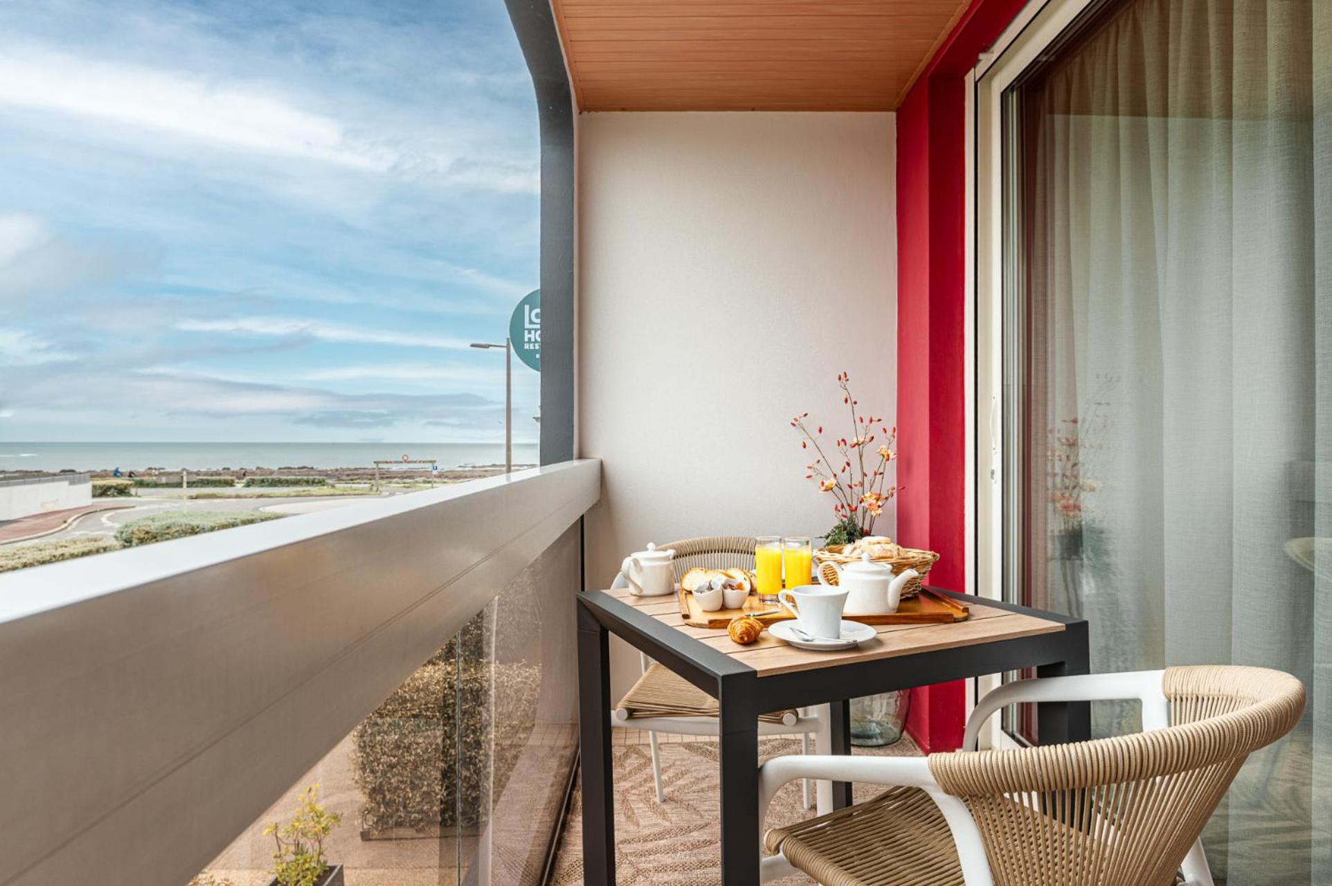 Logis Hotellerie Les Brisants , Restaurant J M Perochon Bretignolles-sur-Mer Bagian luar foto